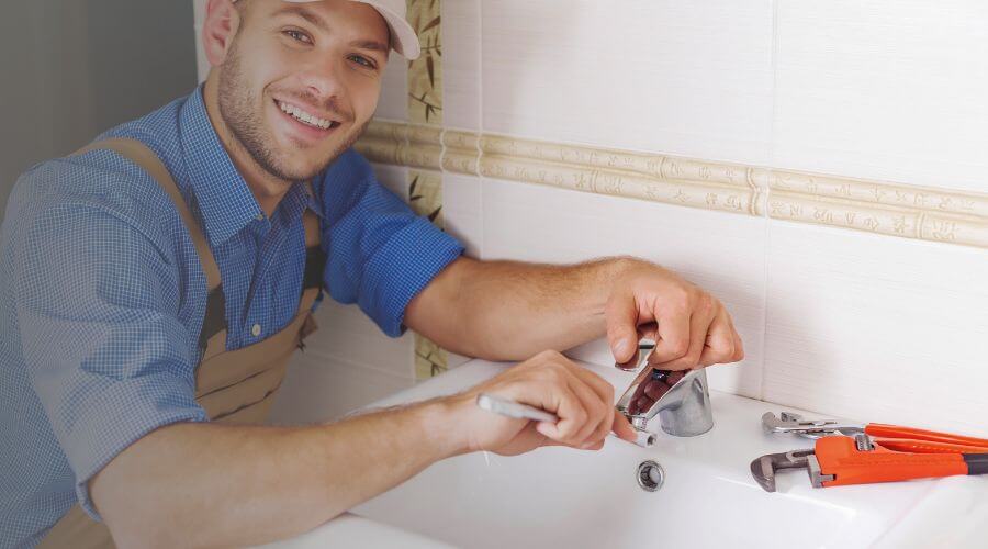 Handle or spout repair in Perrysburg, NY